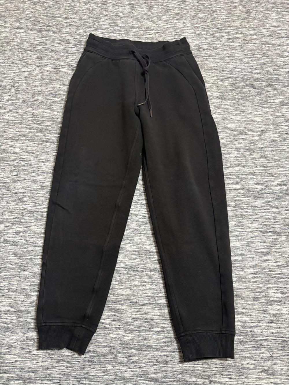 Lululemon Jogger Style Sweatpants Size Small Cuffed Bottom
